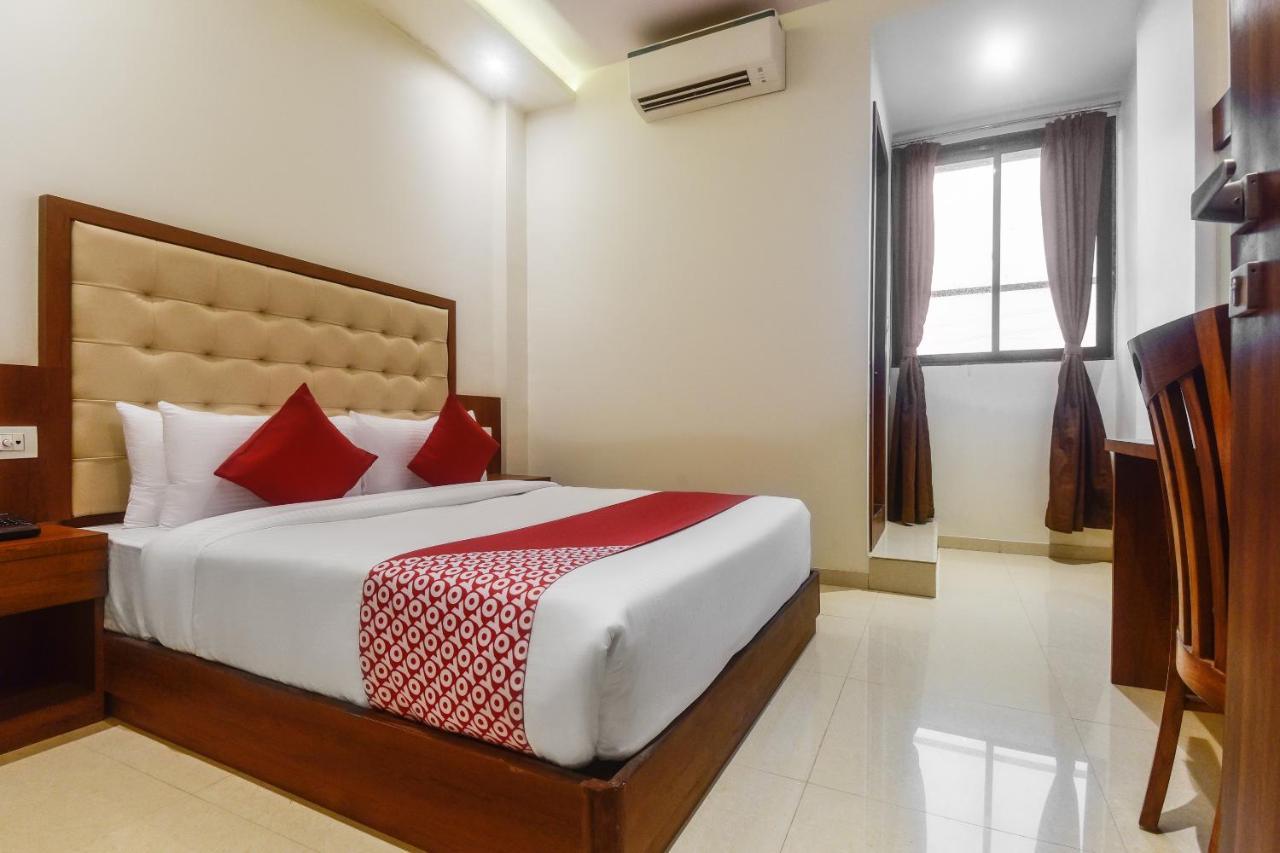 Oyo Shubham Residency Hotel Bhiwandi Екстериор снимка