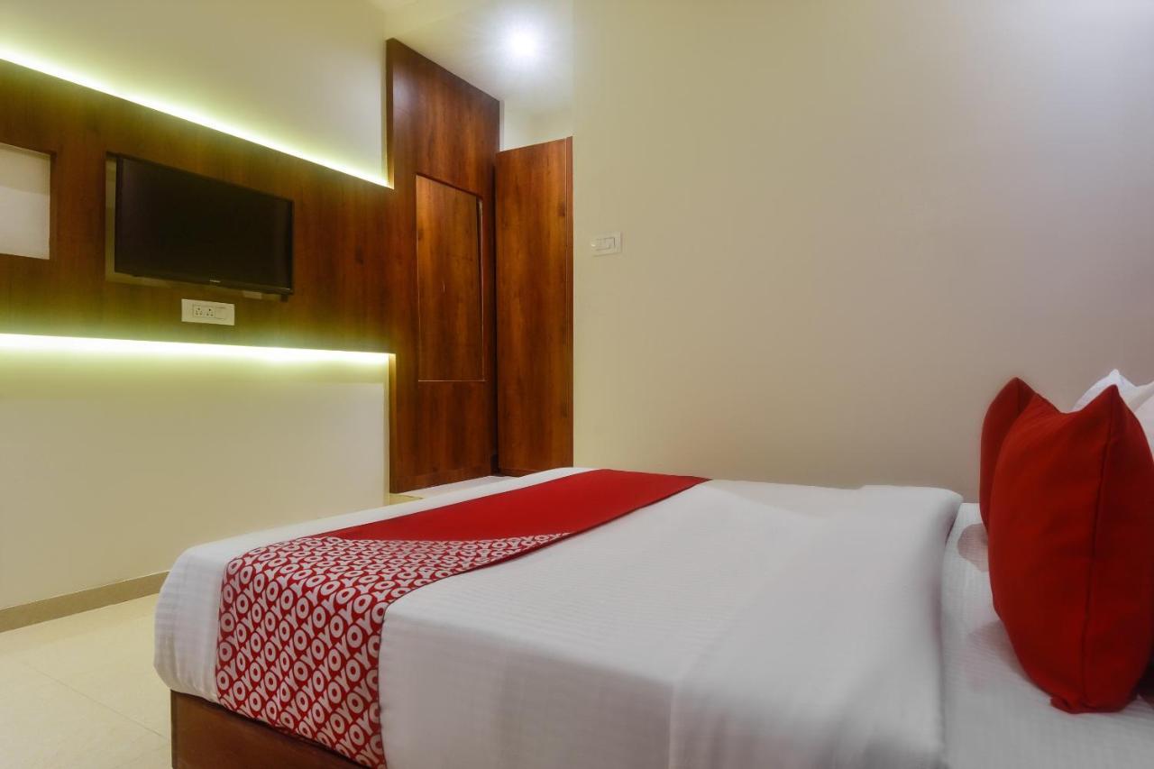Oyo Shubham Residency Hotel Bhiwandi Екстериор снимка